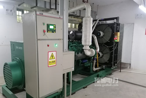 柴油發(fā)電機組控制面板是如何實現智能控制